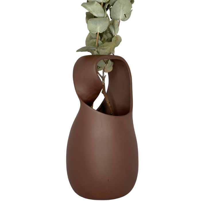 INFINITO SCULPTURAL BROWN VASE